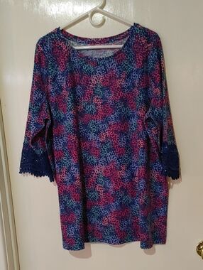 Women's Blue & Pink Printed Tunic Shirt with Lace Cuff